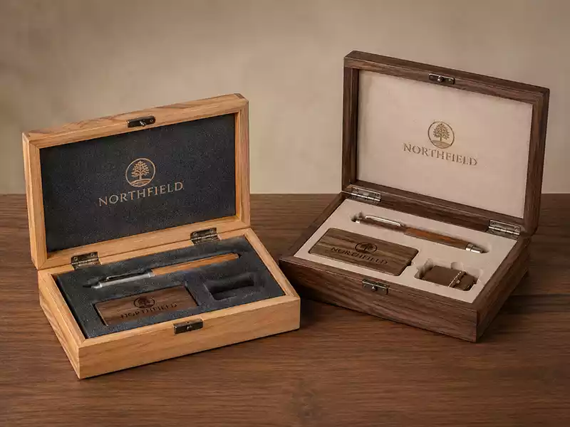 custom logo wooden boxes with inserts